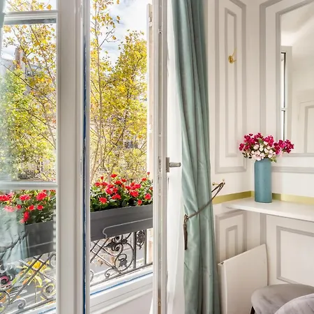 Luxury 2 Bedroom With Balcony - Louvre&notre Dame Appartement Paris